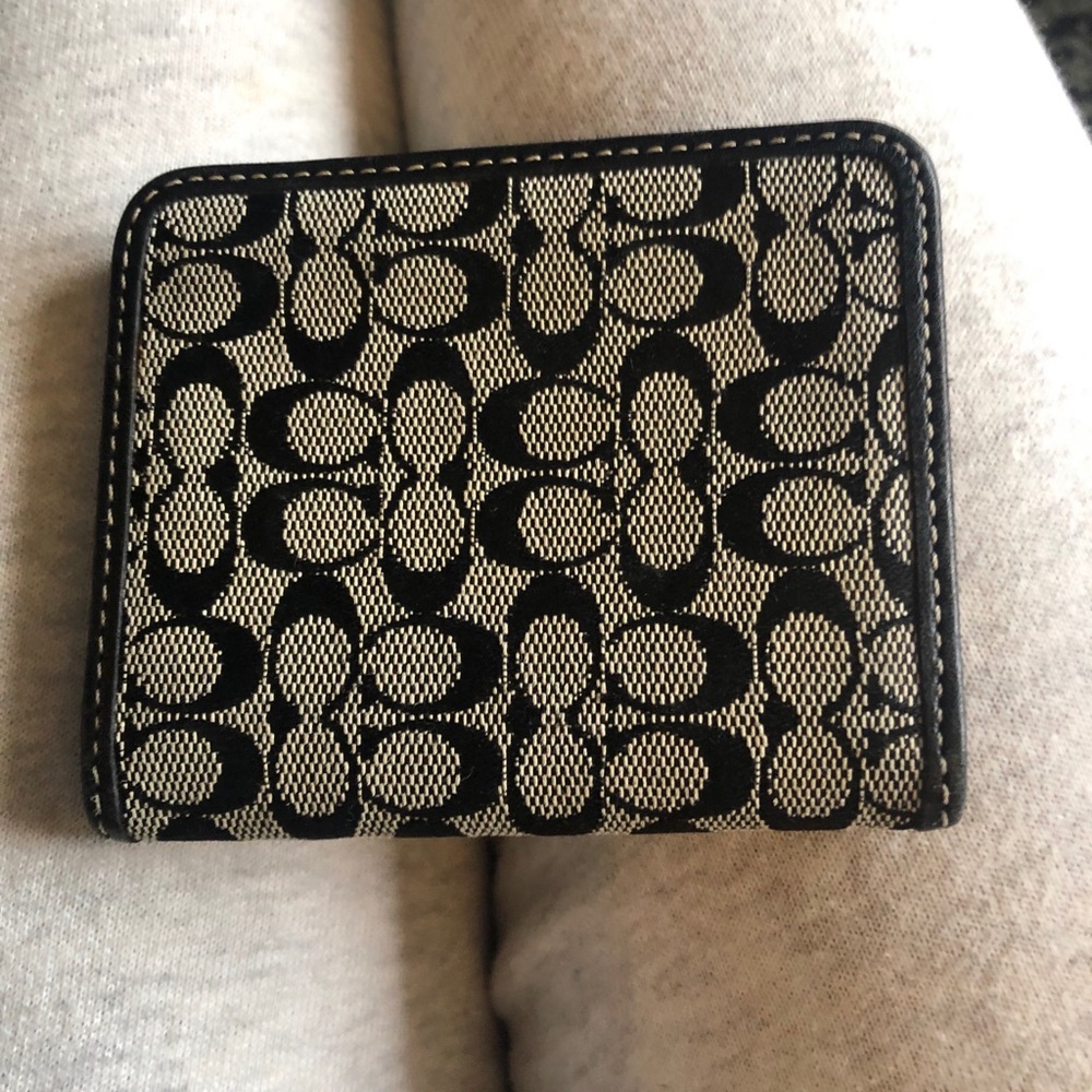 Coach credit card wallet